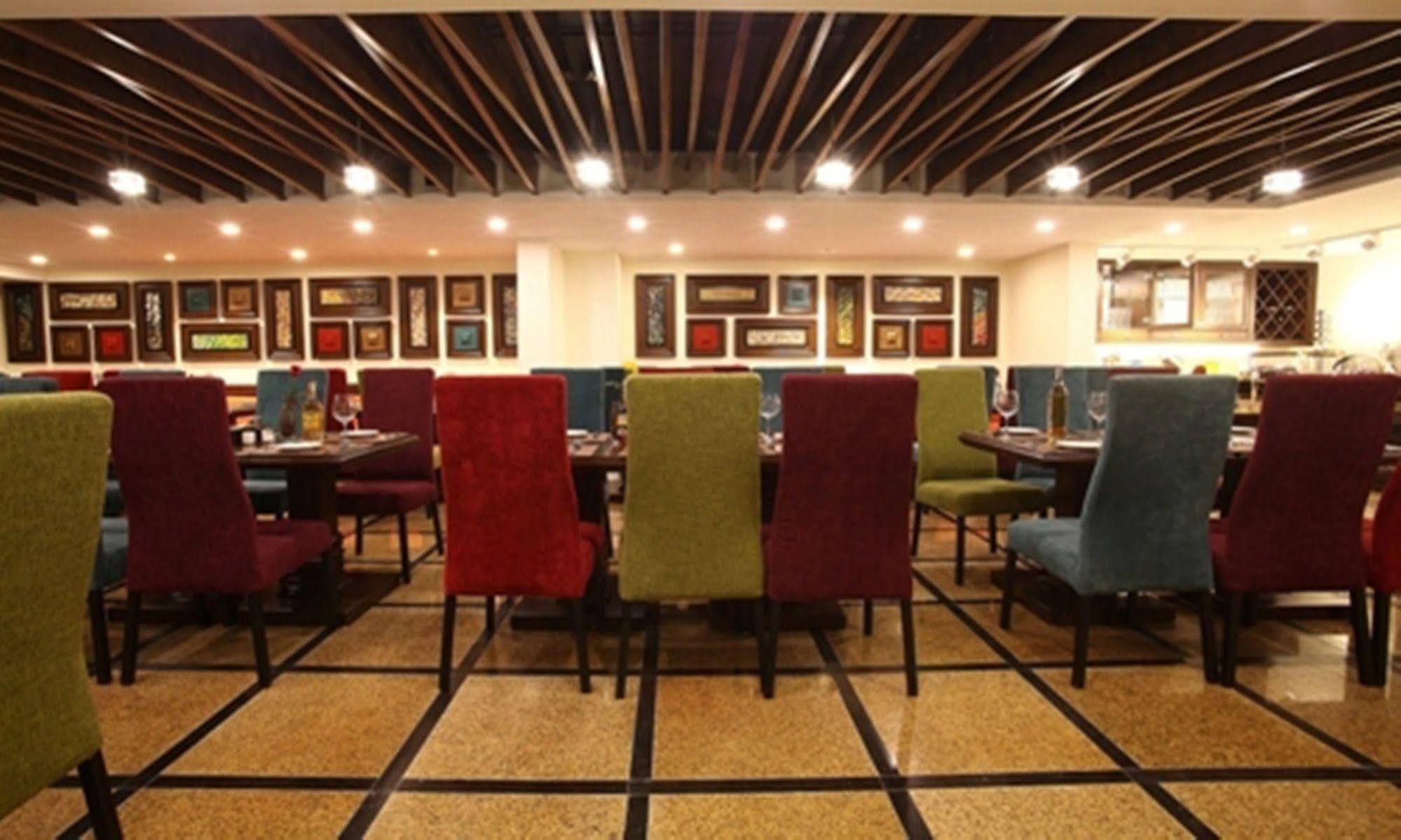 Paris Boutique Hotel Sapa Exterior photo