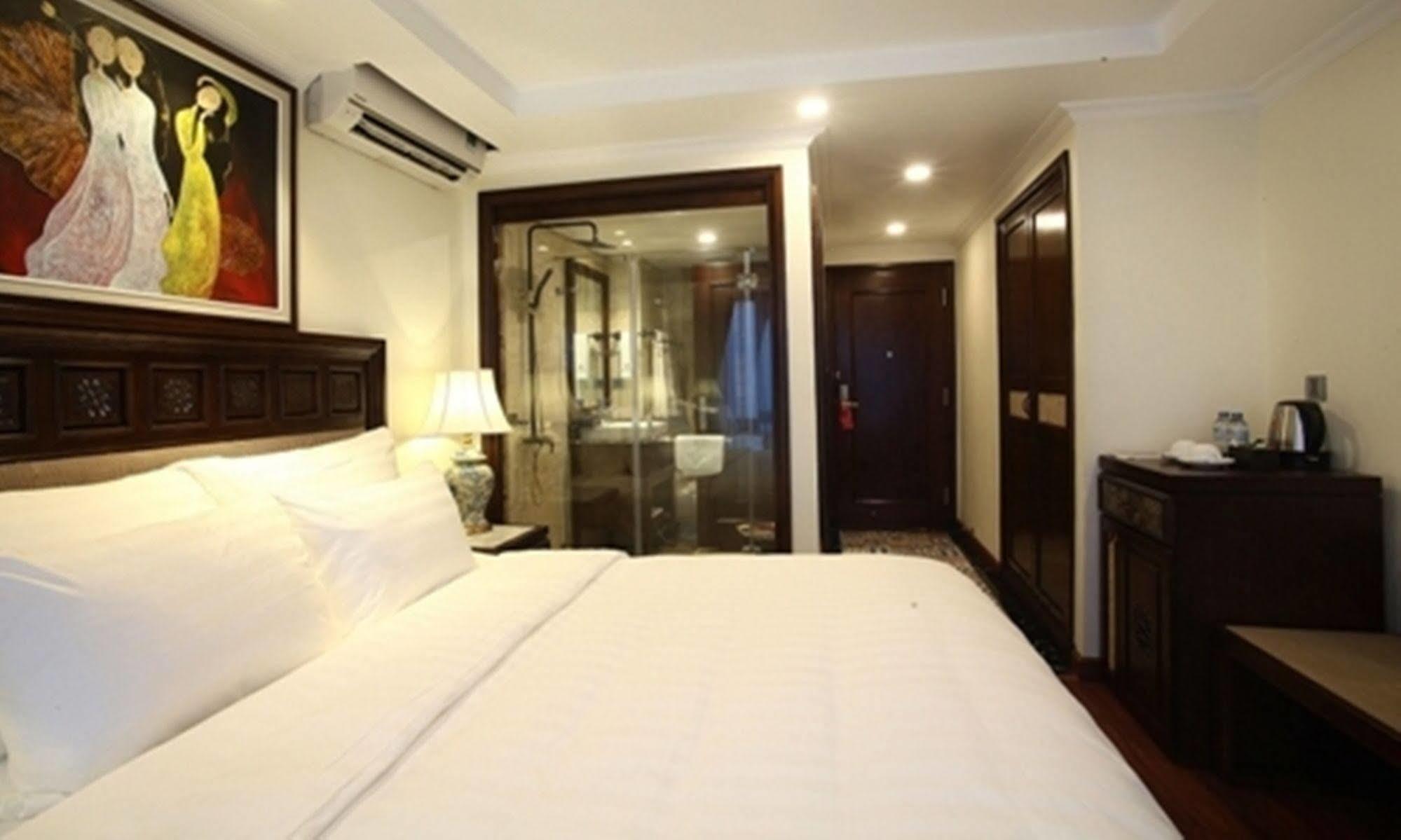 Paris Boutique Hotel Sapa Exterior photo